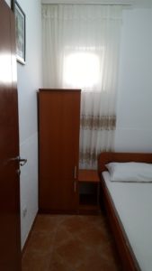Предлагаются апартаменты на вилле рядом с морем в Петроваце